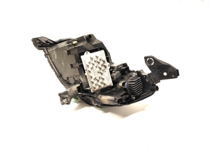 Peugeot 2008 P24 (2019–2026) Esituli 9841641980 - 7