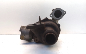 VOLVO V40 (2012–2019) Turbocharger 8062912 - 3