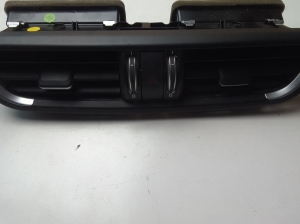 Alfa Romeo Giulia (2015–2026) Dashboard air vent grilles 464000934 - 4