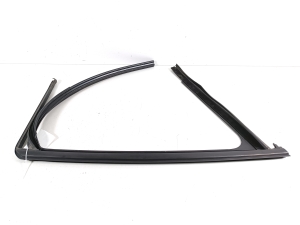 BMW 2 SERIES (F46) (2015–2026) Esiukse muu osa 8498428 - 2