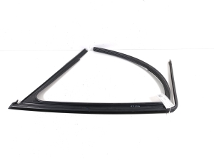 BMW 2 SERIES (F46) (2015–2026) Esiukse muu osa 8498428 - 3