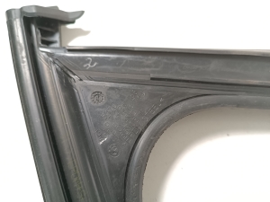 BMW 2 SERIES (F46) (2015–2026) Esiukse muu osa 8498428 - 4