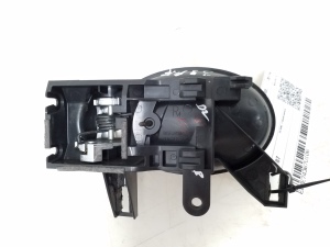 NISSAN Juke F15 (2010–2018) Front door inner handle - 2