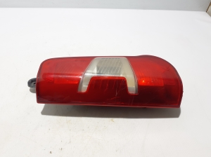 Opel Combo E (2018–2026) Tagumine nurgatuli 9819235880 - 5