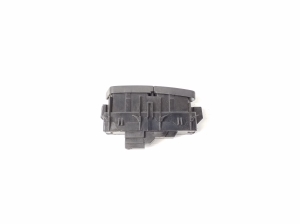 Mercedes Benz E-Class W212 (2009–2015) Door lock/unlock switch A2049058502 - 3
