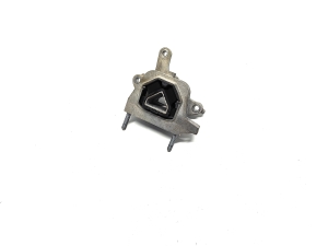   Engine mount  - 9826551380 