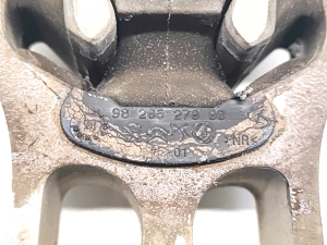 Peugeot 2008 P24 (2019–2026) Engine mount 9826527880 - 2