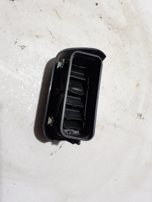 Opel Combo E (2018–2026) Dashboard air vent grilles 98165648ZD - 2