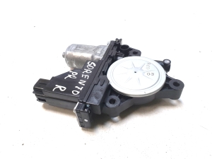 Kia Sorento (2014–2026) Front door window regulator motor 82460C5120 - 3