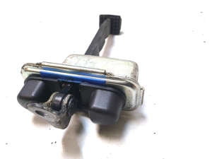 Kia Sorento (2014–2026) Front door check - 3