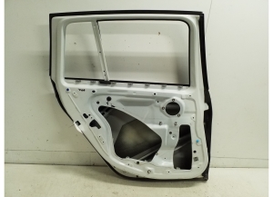 BMW 2 SERIES (F46) (2015–2026) Rear side doors 7392325 - 3