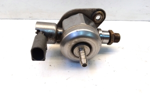 AUDI A4 B8 (2007–2016) Kütusepump 06H127025N - 2