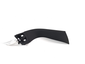 Other part of trunk lid trim - 7318937