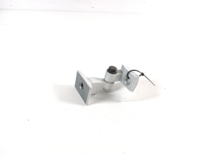   Front door lower hinge  - 7246068 