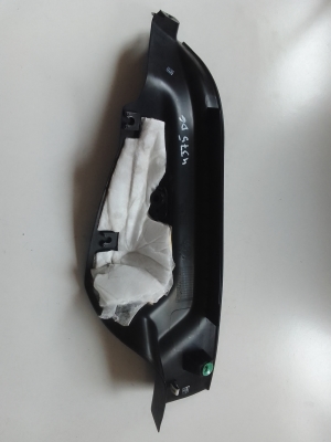 Alfa Romeo Giulia (2015–2026) Tagumise toe sisekujundus 156129045 - 3