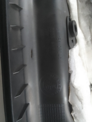 Alfa Romeo Giulia (2015–2026) Tagumise toe sisekujundus 156129046 - 4