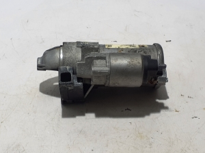 BMW 5 SERIES G30 (2016–2026) Starter 8621839 - 2