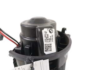 BMW 2 SERIES (F46) (2015–2026) Salongi puhuri mootor 9297752 - 2