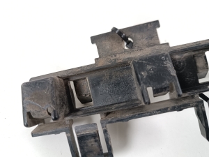 BMW 2 SERIES (F46) (2015–2026) Front fender bracket 7327320 - 2