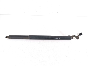 BMW 2 SERIES (F46) (2015–2026) Trunk lid strut 51247365979 - 3