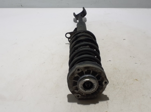 BMW 5 SERIES G30 (2016–2026) Eesmine amortisaator 6866592 - 3