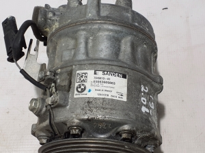 BMW 5 SERIES G30 (2016–2026) Konditsioneeri kompressor 7945819 - 3