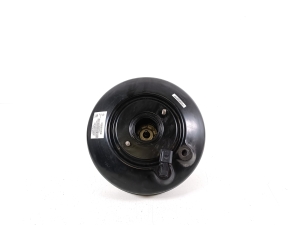 BMW 2 SERIES (F46) (2015–2026) Pidurivõimendi 6875608 - 2