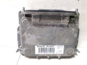 Opel Vectra C (2002–2008) Xenon headlight control unit 89034934 89032336 - 2