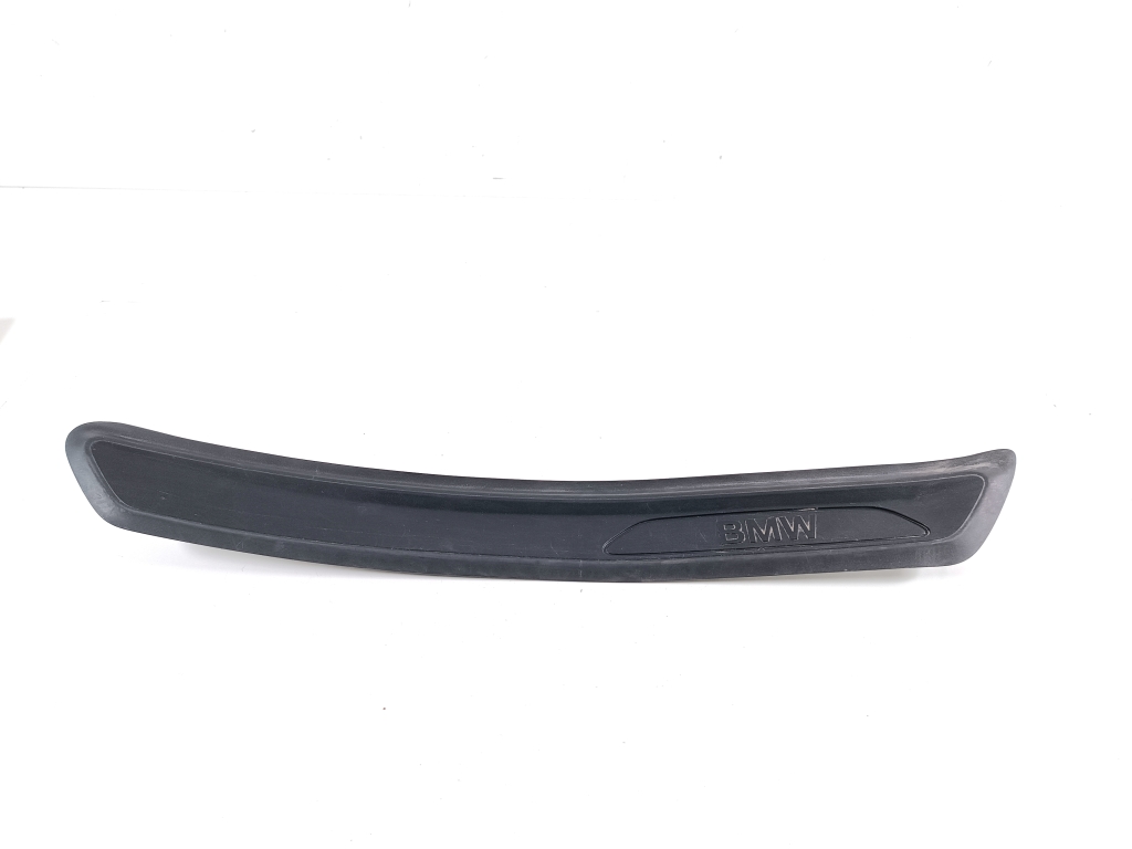 BMW 2 SERIES (F46) (2015–2026) Inner sill trim 7316822 BMW 2 SERIES (F46) (2015–2026) Inner sill trim 7316822