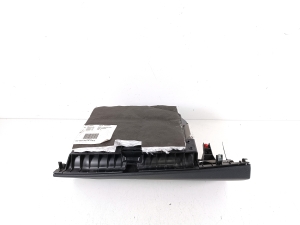 BMW 2 SERIES (F46) (2015–2026) Handschuhfach 9318641 - 2