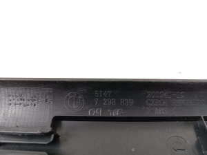 BMW 2 SERIES (F46) (2015–2026) Inner sill trim 7298839 - 4