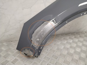 VOLVO XC40 (2017–2026) Esiporitiib 31457585 - 4