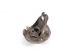 BMW 2 SERIES (F46) (2015–2026) Front wheel hub - 3