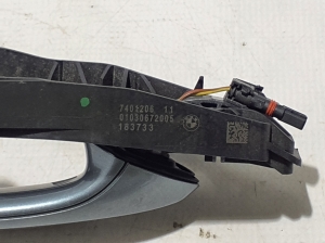 BMW 5 SERIES G30 (2016–2026) Rear side door exterior handle and its parts - 5