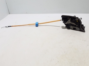 BMW 5 SERIES G30 (2016–2026) Rear side door lock 7477692 - 4