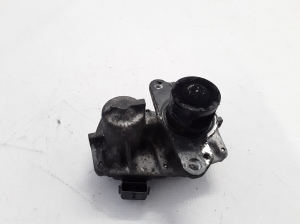  EGR valve 