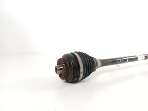 BMW 2 SERIES (F46) (2015–2026) Tagumine veovõll ja selle osad 7646867 - 4