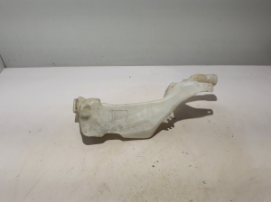 RENAULT Megane IV (2016–2022) Front washer fluid reservoir 289105506R - 4