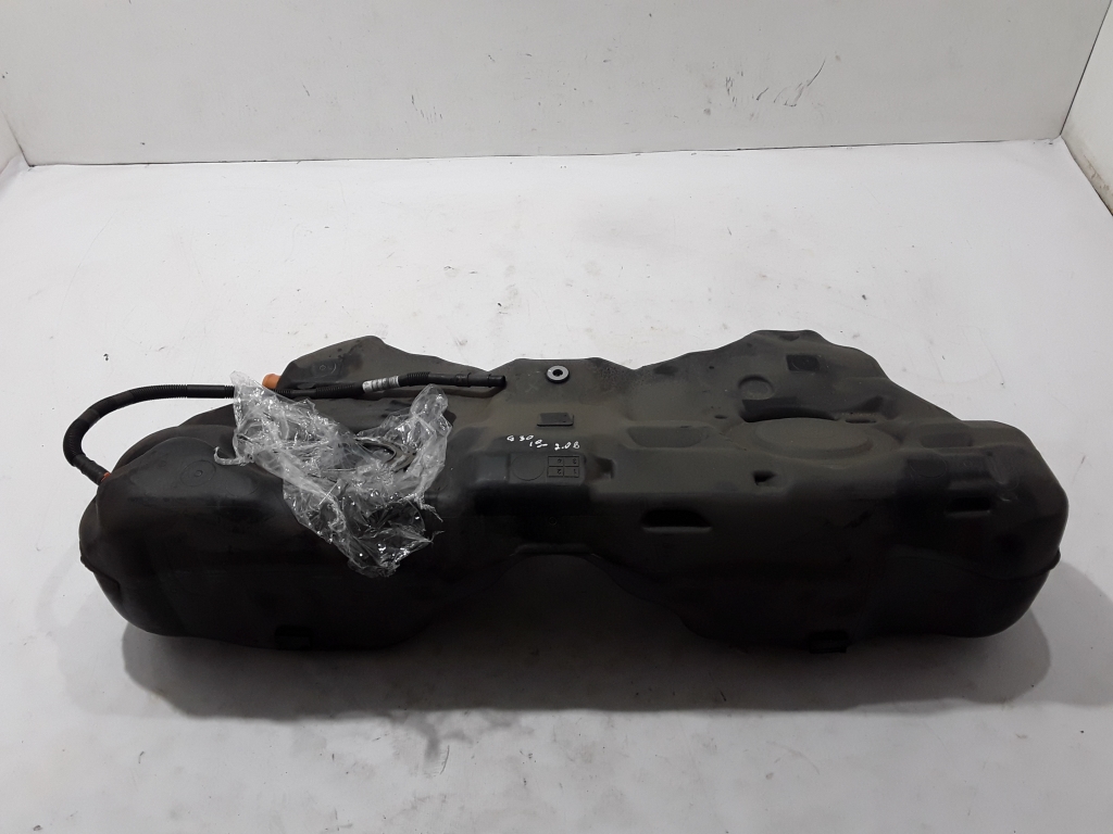 BMW 5 SERIES G30 (2016–2026) Kütusepaak 7465281 BMW 5 SERIES G30 (2016–2026) Kütusepaak 7465281