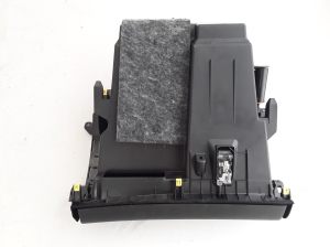 RENAULT Talisman II (2015–2026) Kindalaegas 685009940R - 7