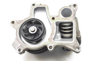 BMW 3 SERIES E90 (2004–2013) Water pump 7797640 - 2