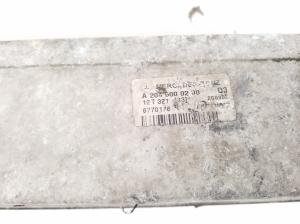 Mercedes Benz SLK-Class 172 (2011–2026) Vahejahuti radiaator A2045000200 - 3