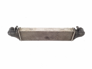 Vahejahuti radiaator - A2045000200