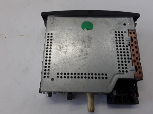RENAULT Scenic (2003–2010) Radio (head unit) - 2