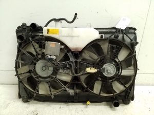 LEXUS IS (2013–2020) Radiaatorite komplekt ja selle osad - 4