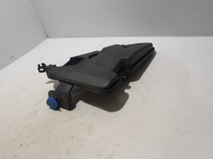 BMW 5 SERIES G30 (2016–2026) Front washer fluid reservoir 8071453 - 3