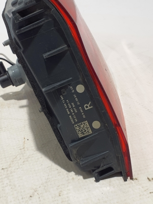 BMW 5 SERIES G30 (2016–2026) Tagatuli tagaluugil 9481824 - 2