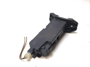 Opel Vectra C (2002–2008) Verschluss des Tankdeckels 330337437 - 4