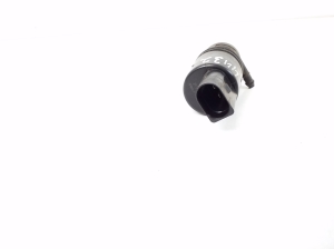Mercedes Benz SLK-Class 172 (2011–2026) Front windshield washer pump A2218690121 - 3