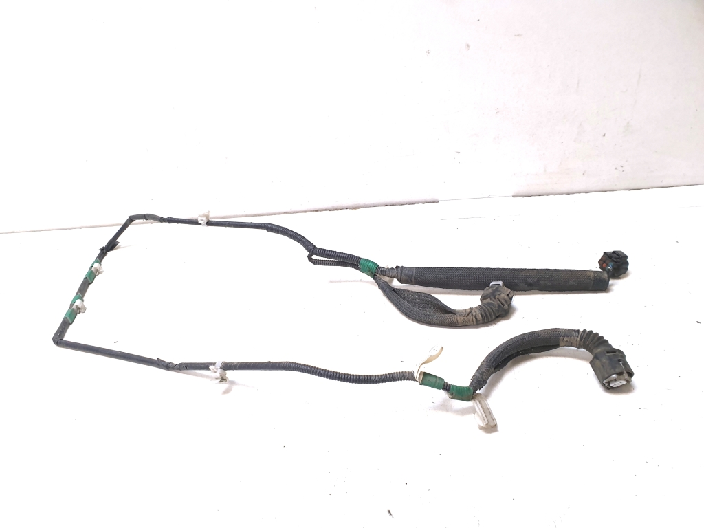 TOYOTA RAV 4 A4 (2012–2018) Other wire 8218242020 TOYOTA RAV 4 A4 (2012–2018) Other wire 8218242020